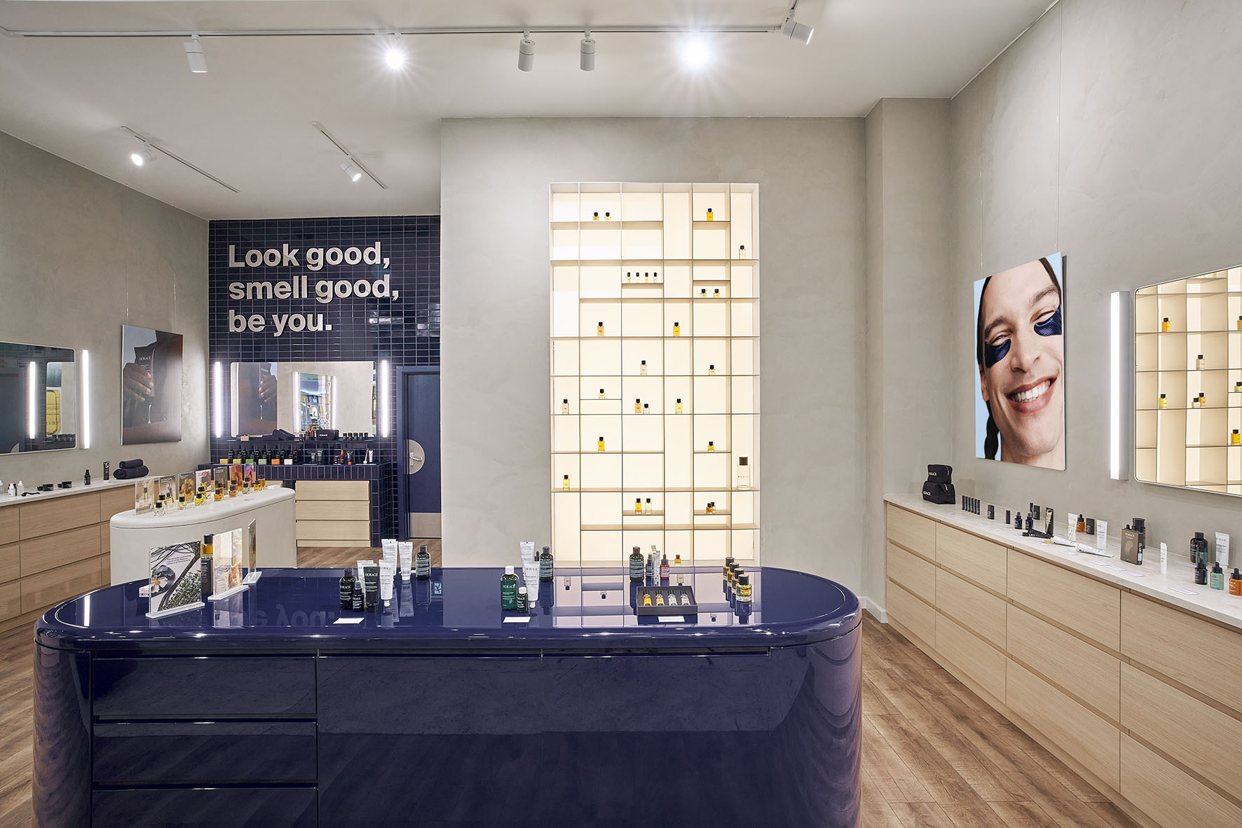 hrc-footer-boutique-boutique_londres_canary_wharf :